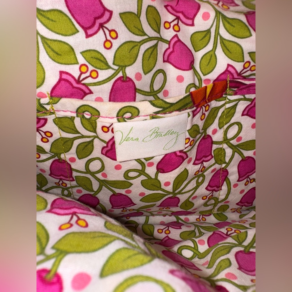 EUC VERA BRADLEY  RETIRED  “ Lilli Bell “  Quilted  Pink & Red Hipster Crossbody - Picture 11 of 12